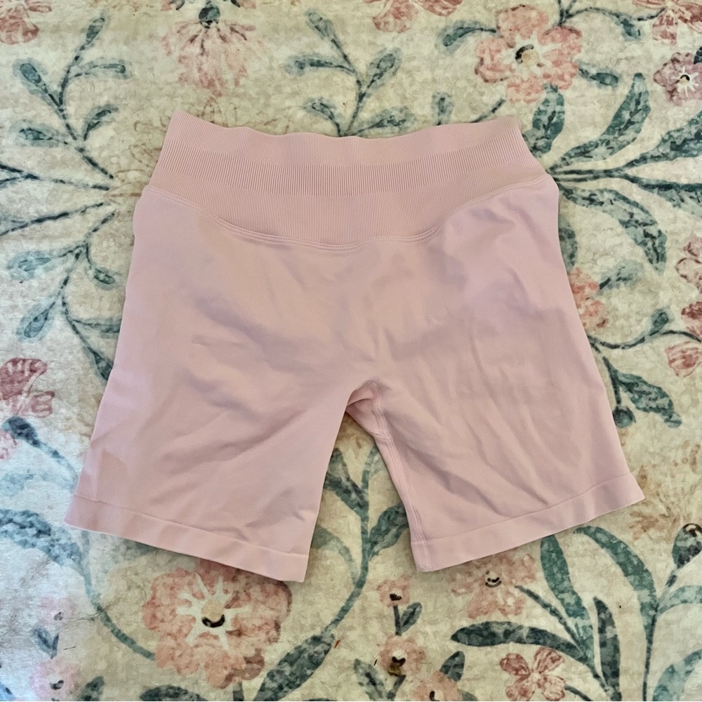 NWOT | Women's Pink Biker Shorts